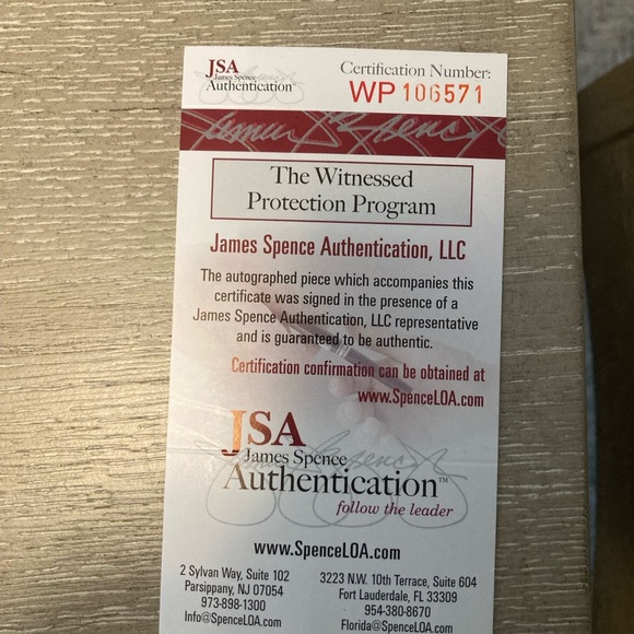 Signed Joe Montana Jersey - Picture 3 of 3